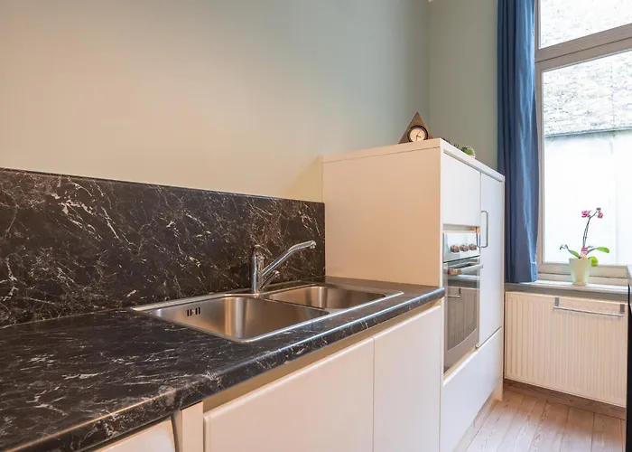 Spacious 7-bed House In Holiday home Ostend