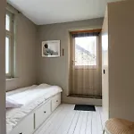 Spacious 7-bed House In * Ostende