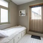 Spacious 7-bed House In *