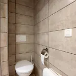 Spacious 7-bed House In * Ostende