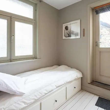 Spacious 7-bed House In Сasa de vacaciones *