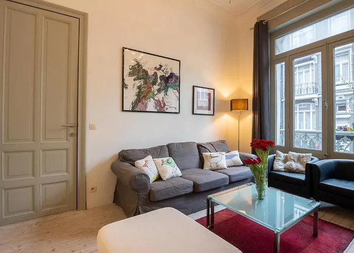 Spacious 7-bed House In בית נופש *