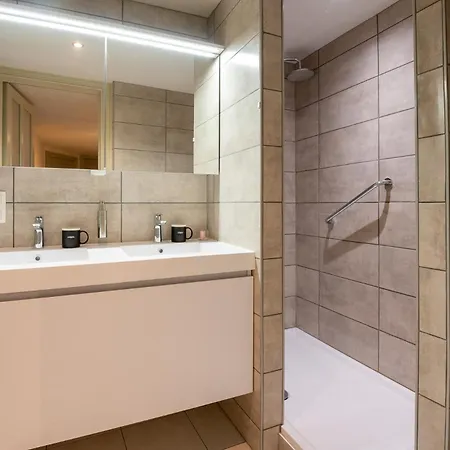 Spacious 7-bed House In *